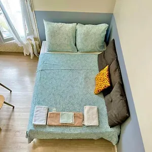 https://appartement-au-bord-des-berges-parking.midi-pyreneeshotels.com