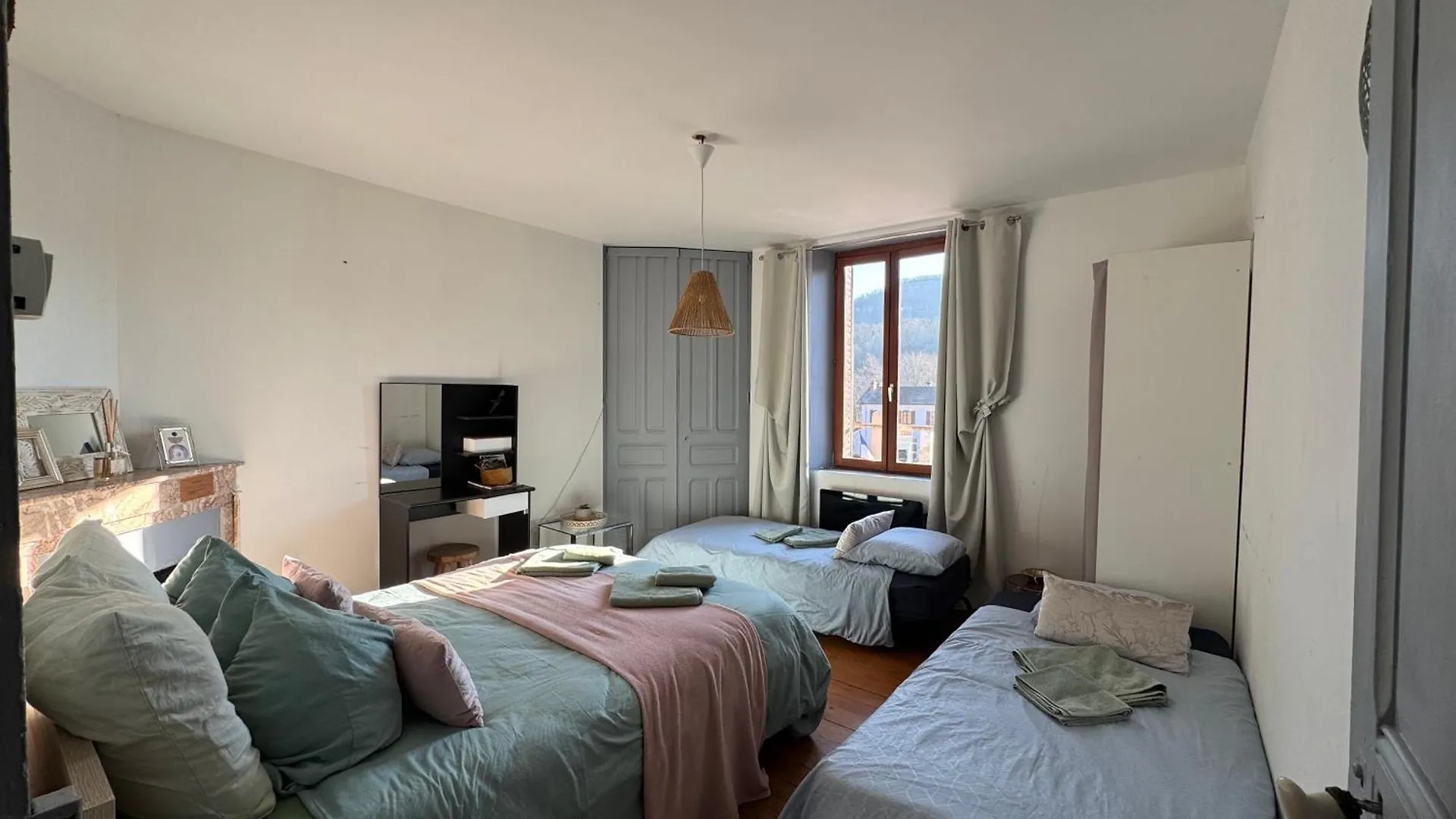 Apartment La Viarhona A Bregnier-Cordon